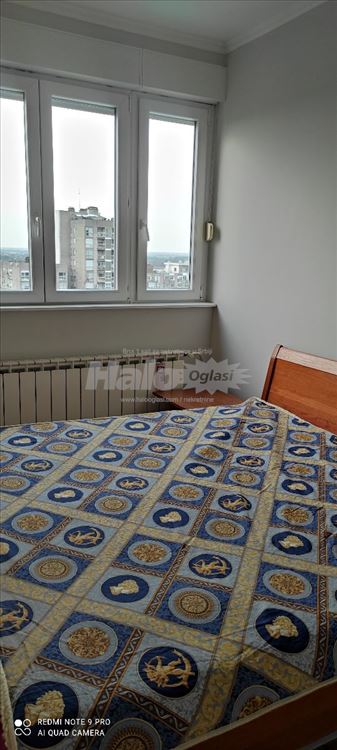 Izdajem dvosoban stan u Jaše Prodanovića 31 — 3