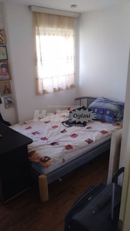 Izdajem dvosoban stan u Kotežu — 12