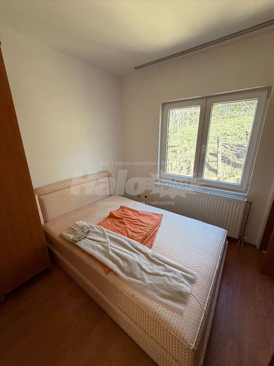 Izdajem dvosoban stan u Visnjici — 7
