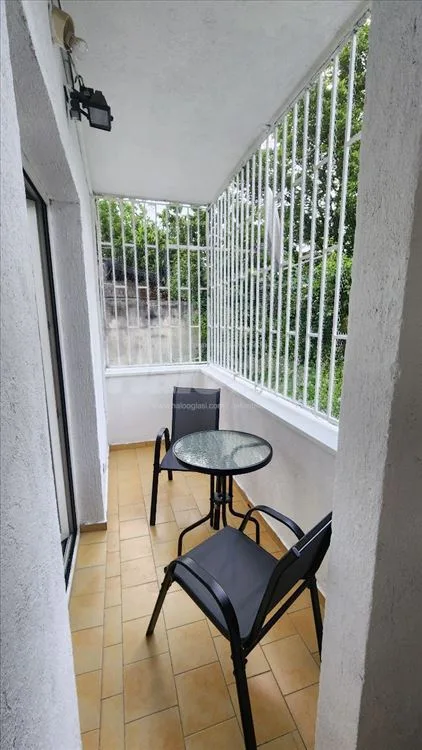 Izdajem garsonjeru 28kv u Rakovici ,vlasnik — 2
