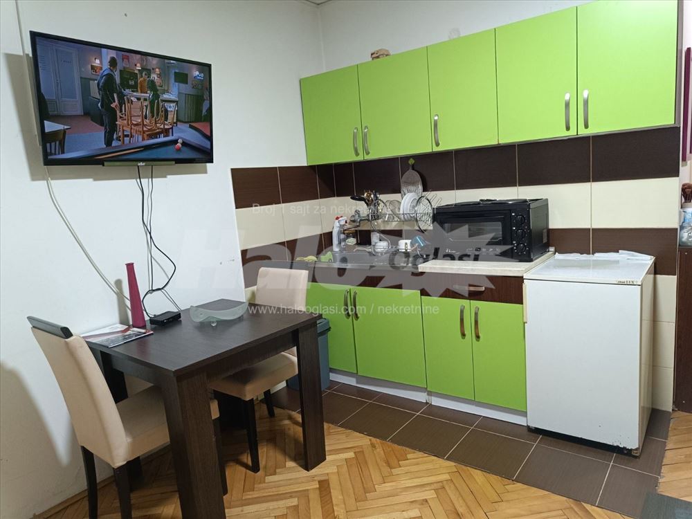 Izdajem garsonjeru na Zarkovu Ulica Vodovodska — 5
