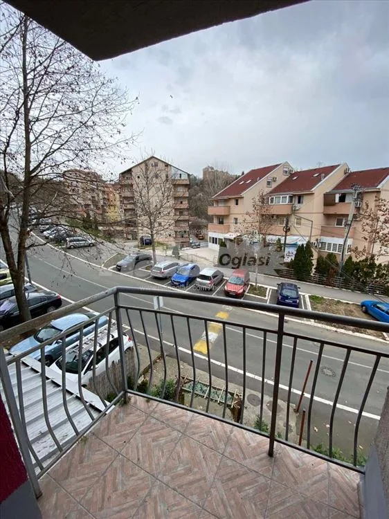 Izdajem garsonjeru u Rakovici - nameštena 25kv — 5