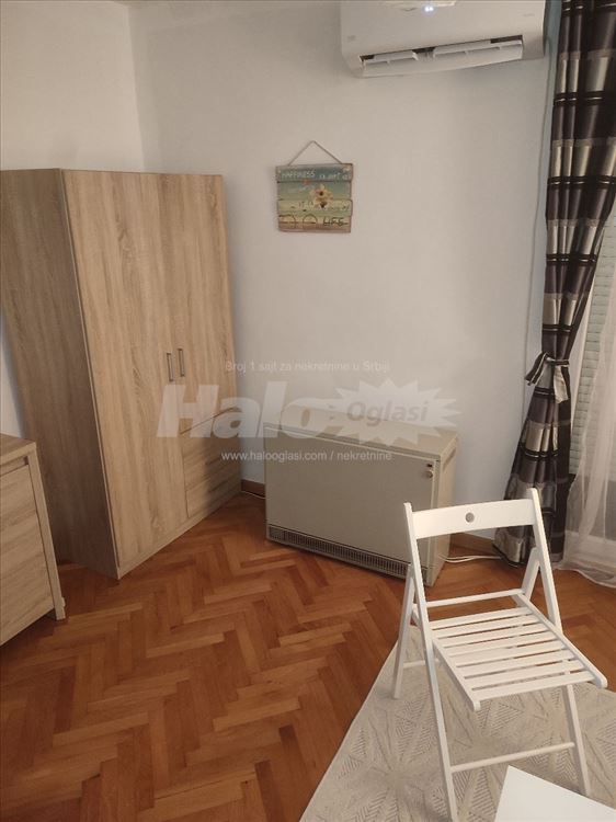 Izdajem garsonjeru u Zemun polju — 5