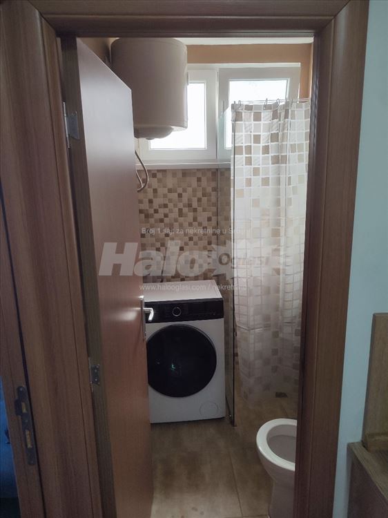 Izdajem garsonjeru u Zemun polju — 9