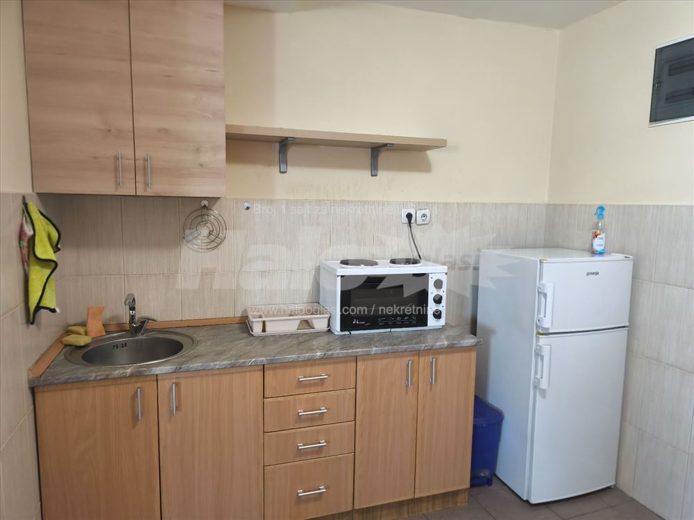 Izdajem garsonjeru Zemun, Altina, 35m2 — 4