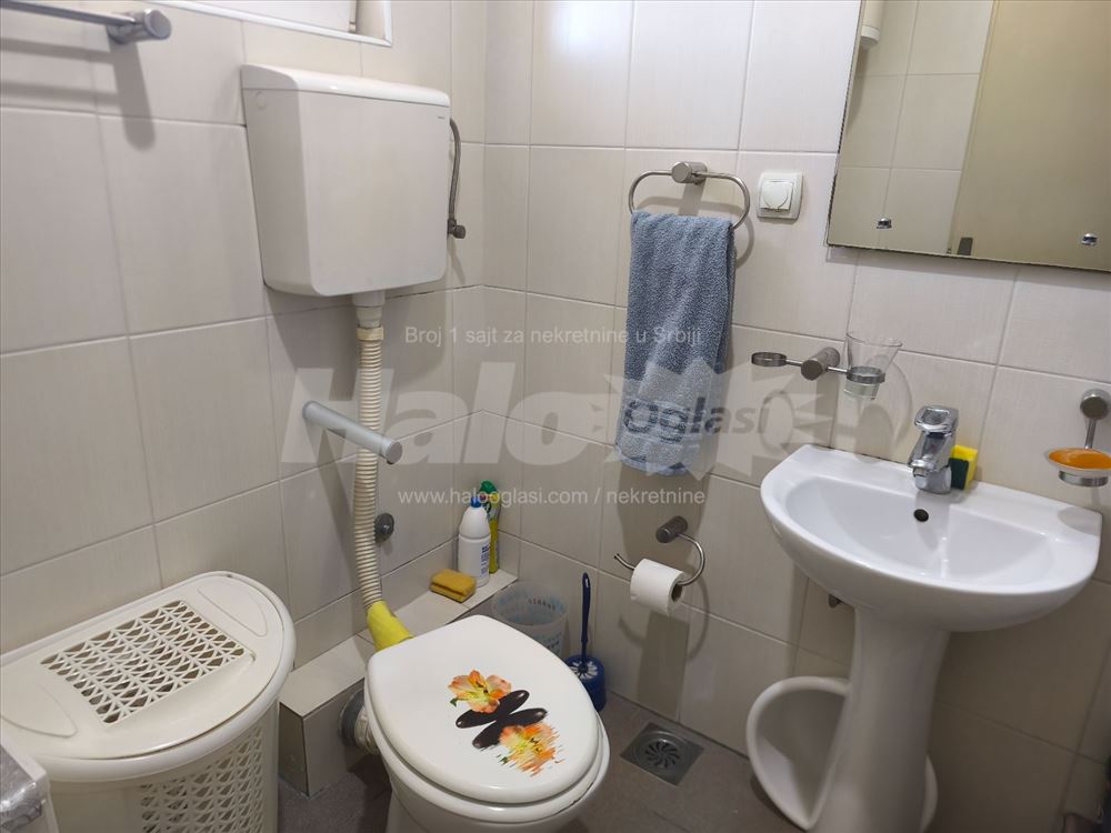 Izdajem garsonjeru Zemun, Altina, 35m2 — 15