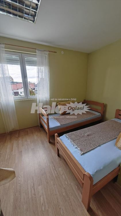 Izdajem garsonjeru Zemun -Altina — 5