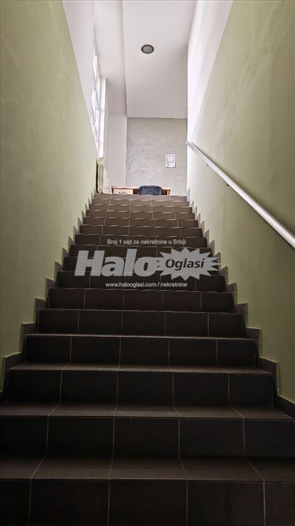 Izdajem garsonjeru Zemun -Altina — 7
