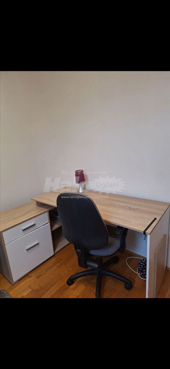 Izdajem gornji deo duplex-a 30 m — 4