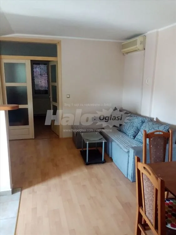 Izdajem jednoiposoban stan i garsonjeru — 6