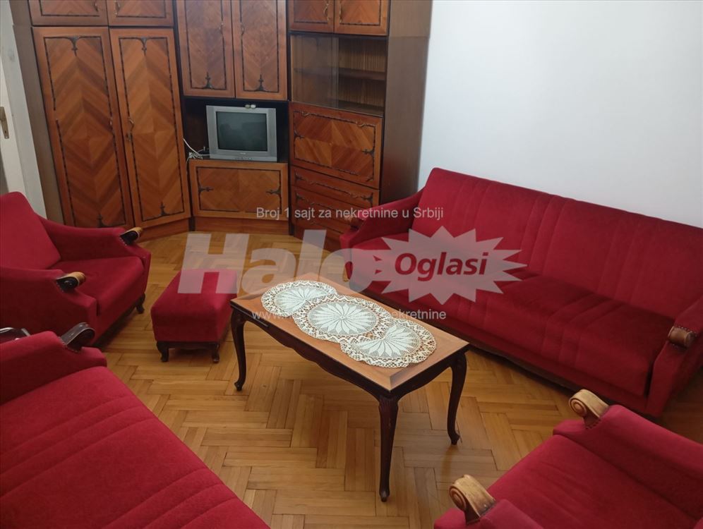 Izdajem jednoiposoban stan — 4
