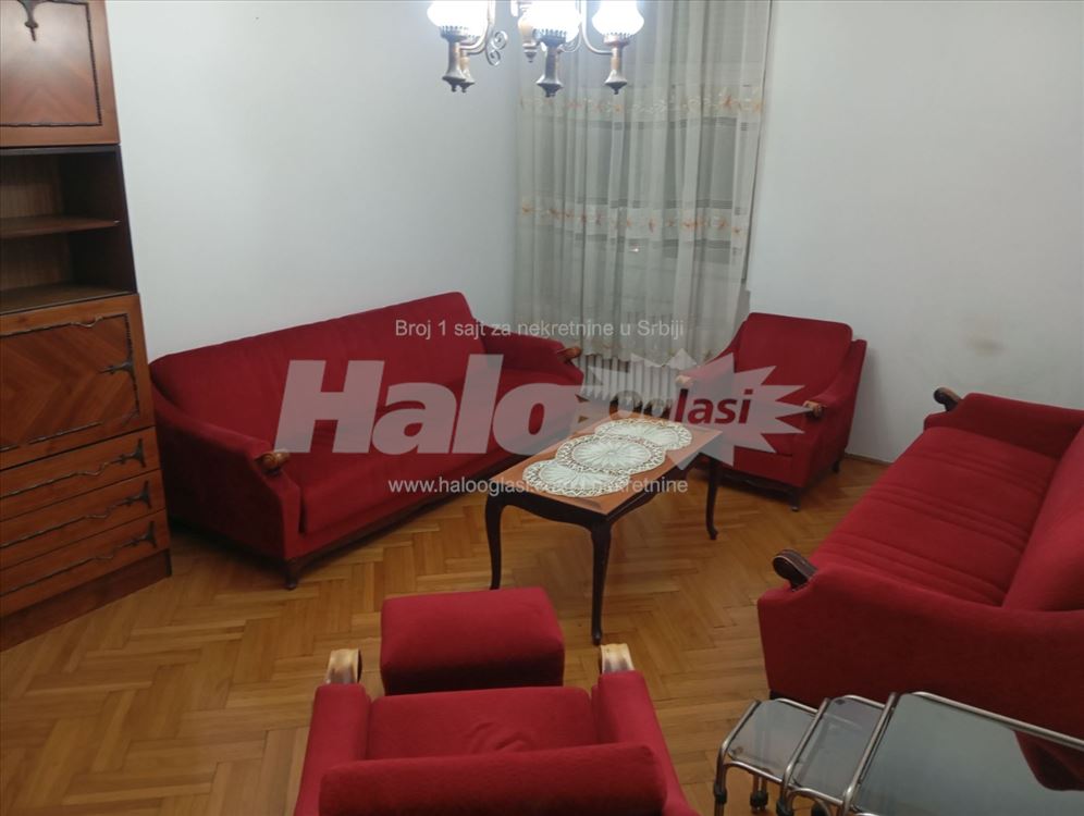 Izdajem jednoiposoban stan — 8
