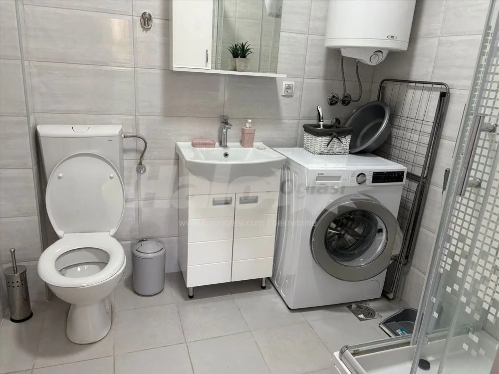 Izdajem jednoiposoban stan u Krnjači — 6