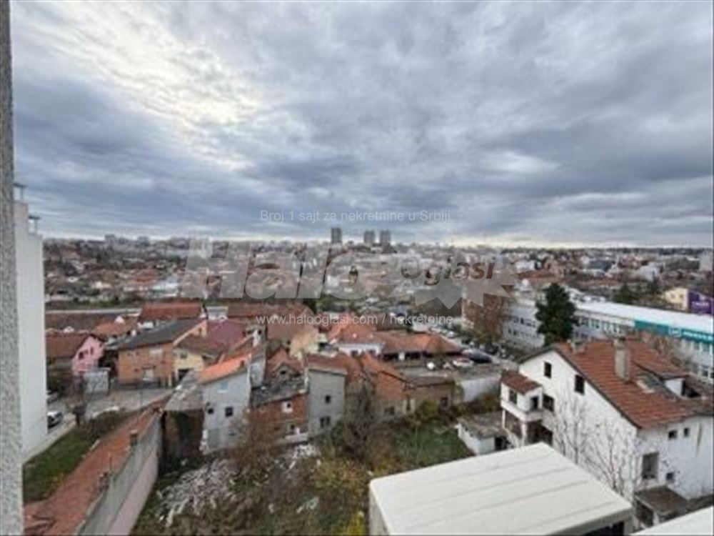 Izdajem jednoiposoban stan u Ustaničkoj ulici — 2