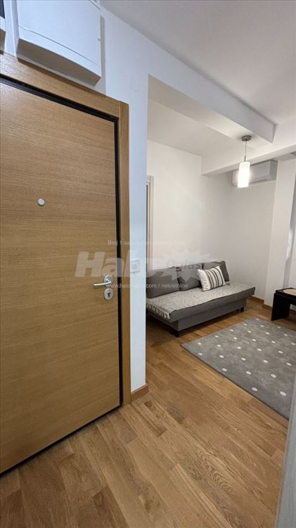 Izdajem jednosoban stan I 30m² I Uključeno g.mesto — 13