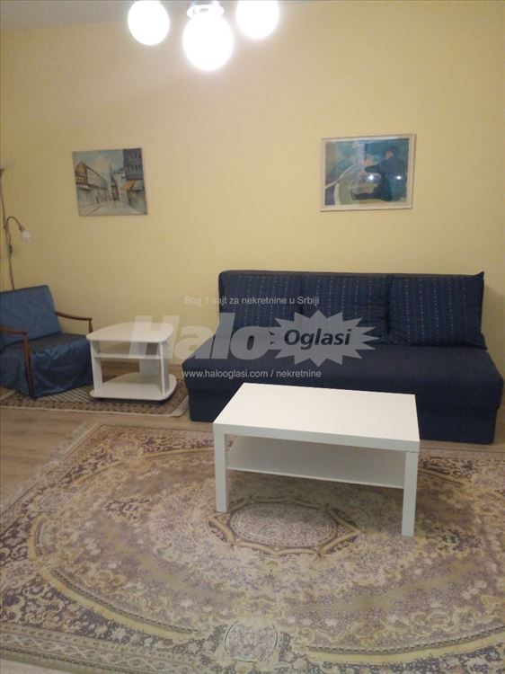 Izdajem jednosoban stan na Severnom bulevaru — 5