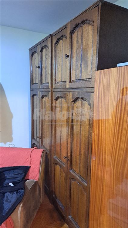 izdajem jednosoban stan prednost studetima — 9