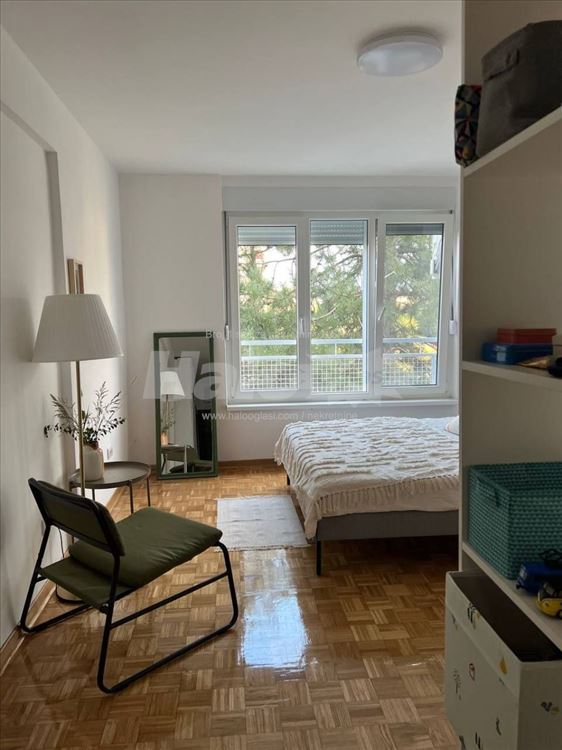 Izdajem jednosoban svetao stan, 25.maj, Dorcol — 4