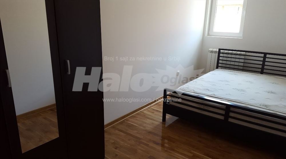Izdajem komletno namesten stan novije gradnje — 6