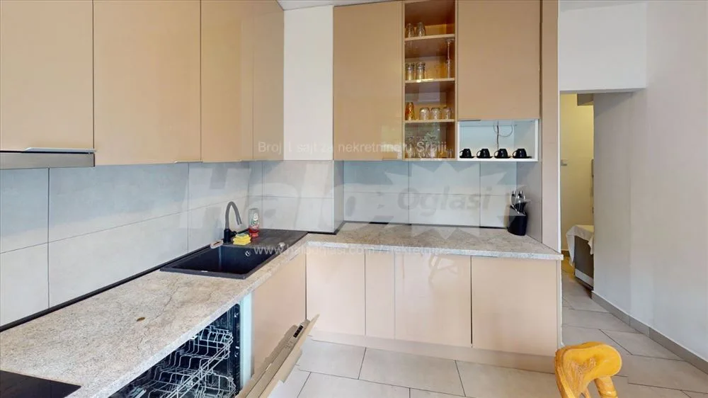 Izdajem kompletno namesten stan 56m2 — 5