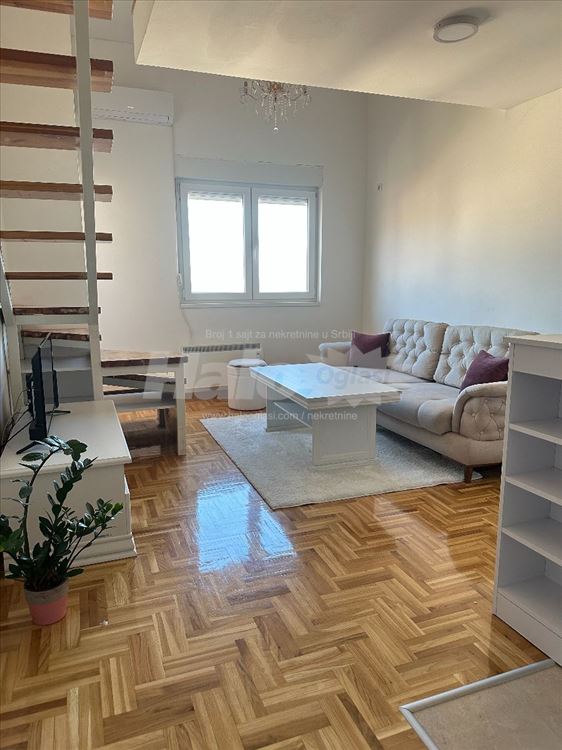 Izdajem kompletno namešten stan (Ćalije) — 2