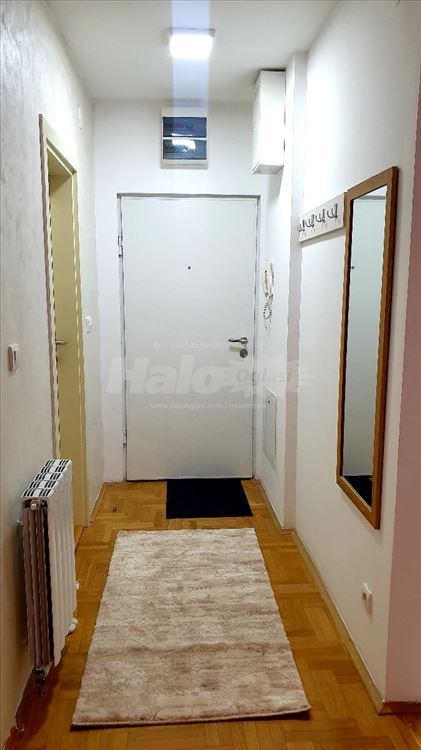 Izdajem kompletno opremljen stan - Novi Beograd — 7