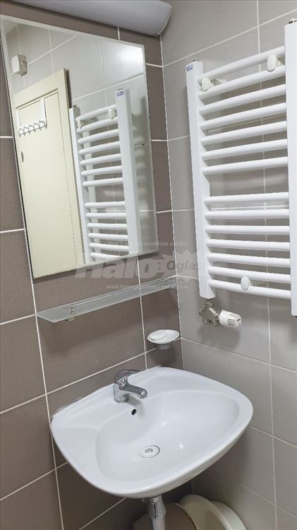 Izdajem kompletno opremljen stan - Novi Beograd — 12