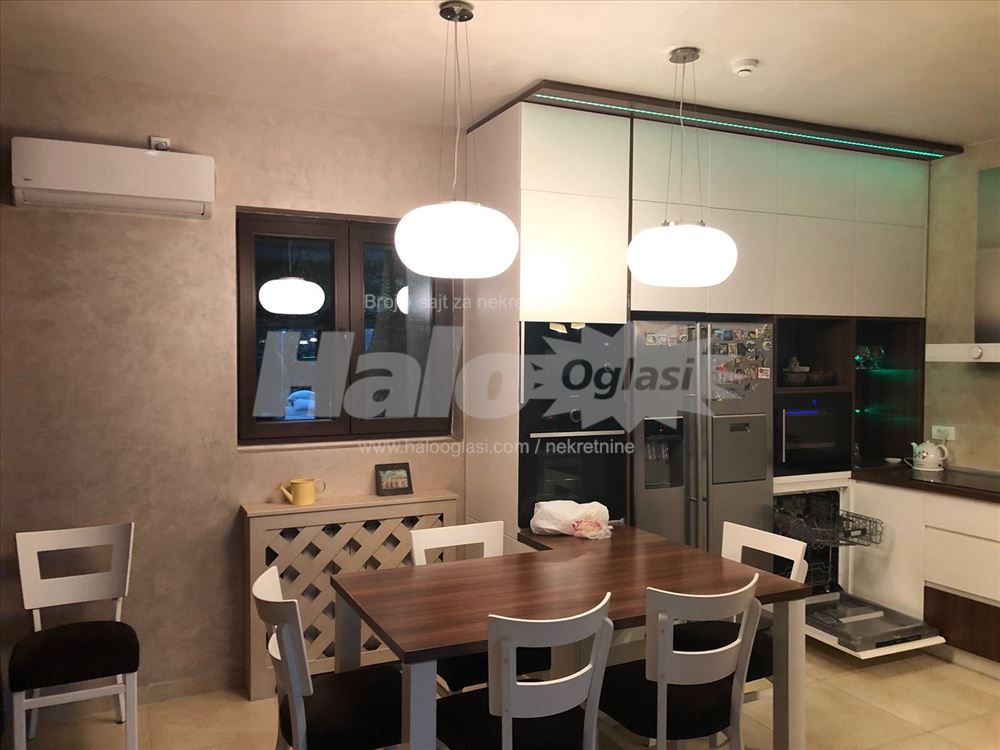 Izdajem kucu 180 m2 Zvezdarska suma — 12