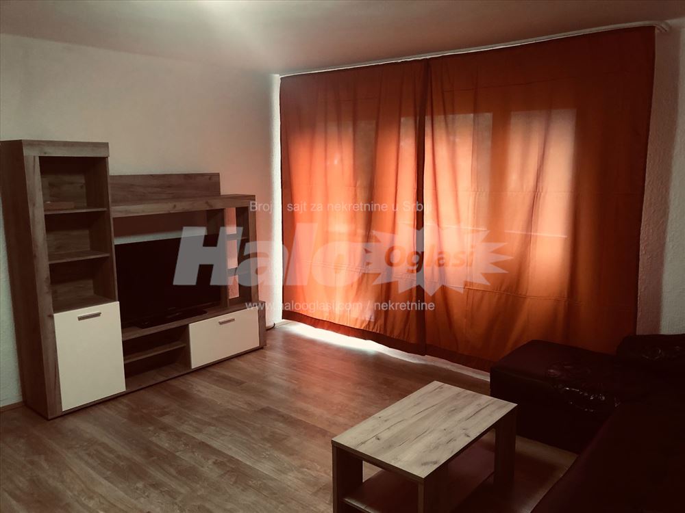 Izdajem Kucu 80 m2 stari tip na Zvezdari — 4