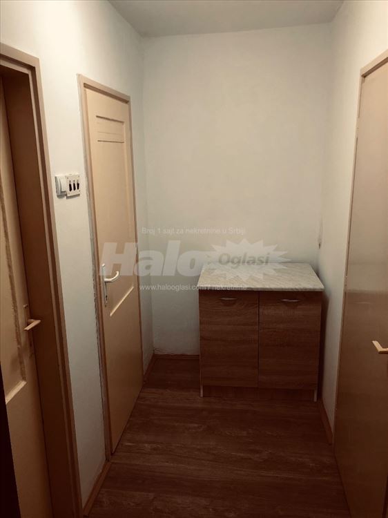 Izdajem Kucu 80 m2 stari tip na Zvezdari — 8