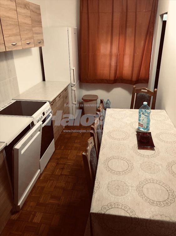 Izdajem Kucu 80 m2 stari tip na Zvezdari — 11