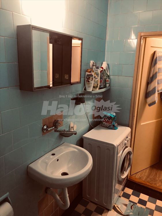 Izdajem Kucu 80 m2 stari tip na Zvezdari — 12