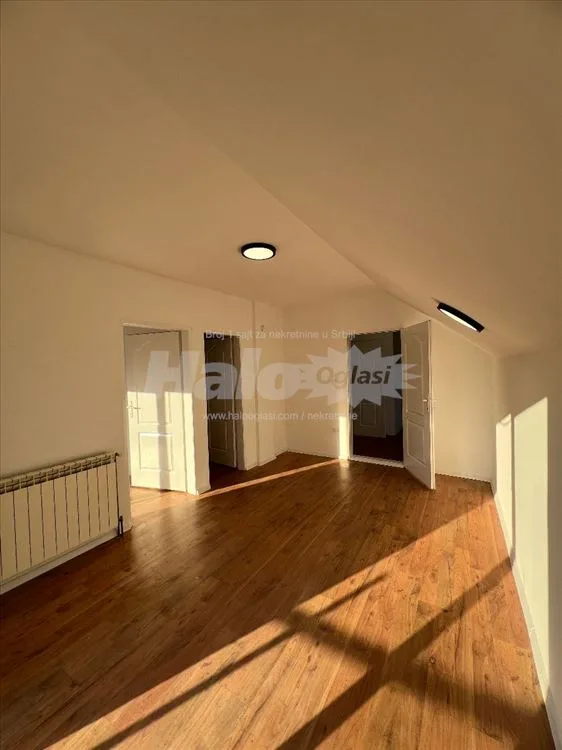 Izdajem kuću 130 m2 — 4