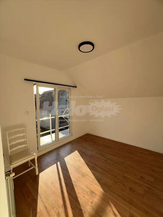 Izdajem kuću 130 m2 — 5