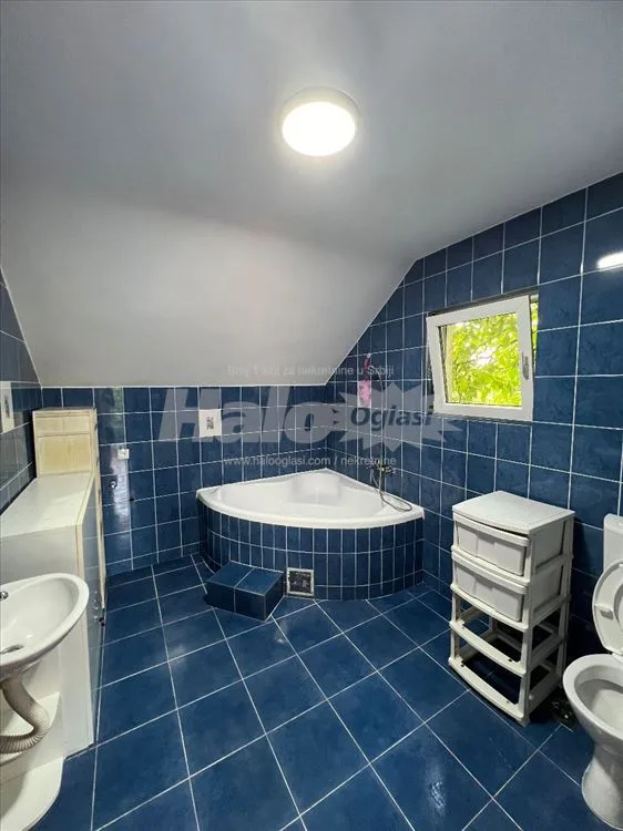 Izdajem kuću 130 m2 — 7
