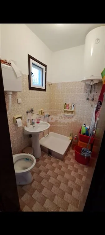 Izdajem kuću na Kosmaju — 13
