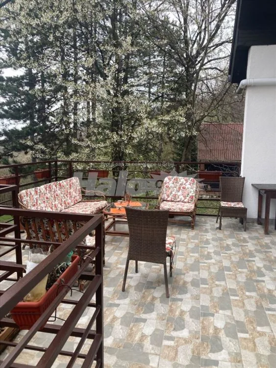 Izdajem kuću na Kosmaju — 10