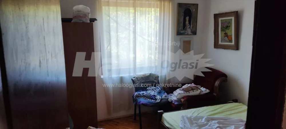 Izdajem kuću u Kaludjerici — 13