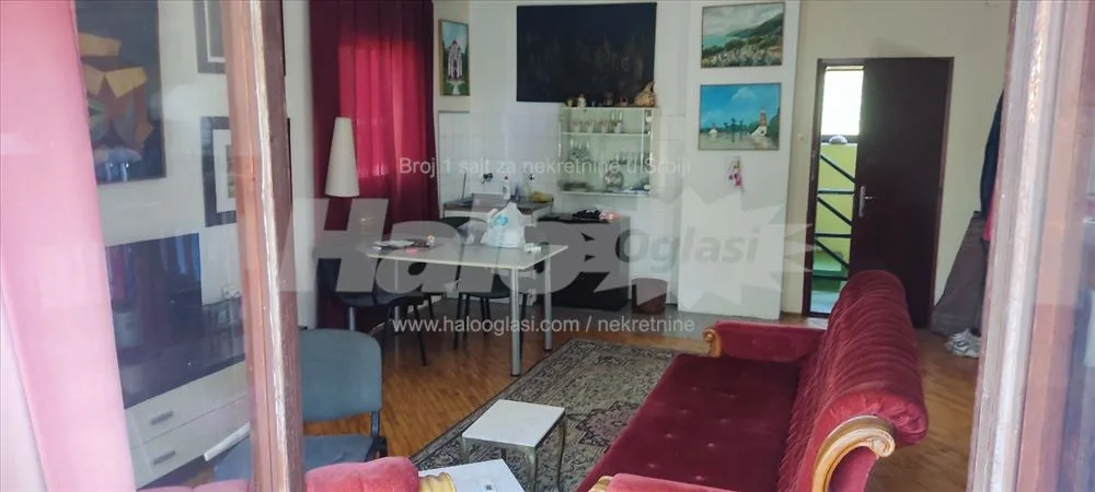 Izdajem kuću u Kaludjerici — 14