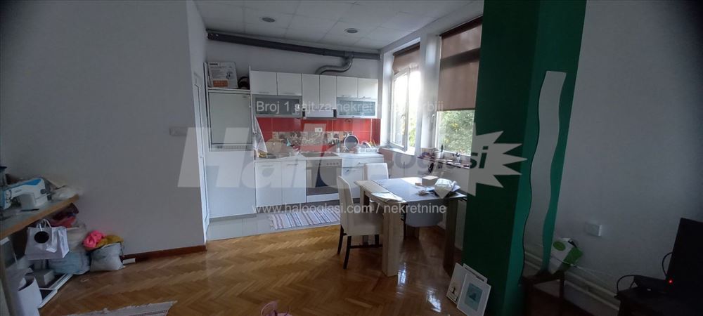 Izdajem lep 1.0 soban stan, Profesorska Kolonija — 4