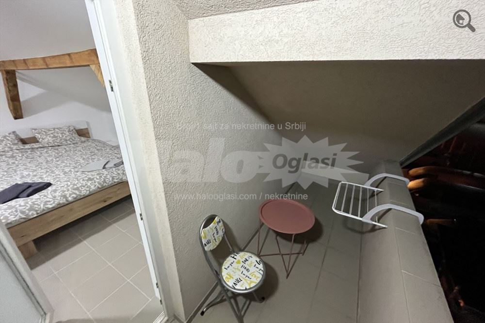 Izdajem lep dvoiposoban stan 70m2 — 11