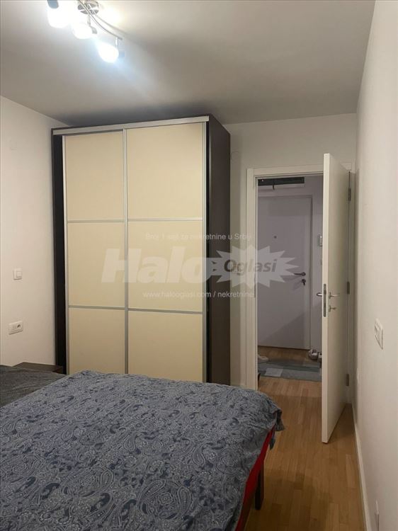 Izdajem lep i svetao stan u Zemunu — 6
