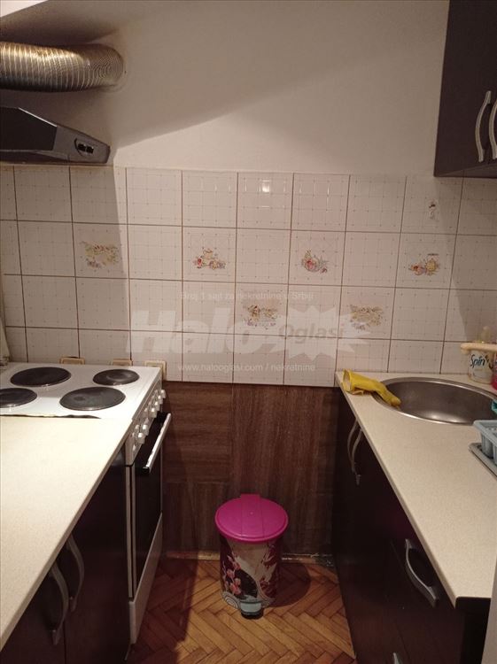 Izdajem lep stan u centru,Vracar, Smiljaniceva — 8