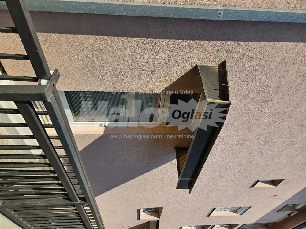 Izdajem lokal — 2