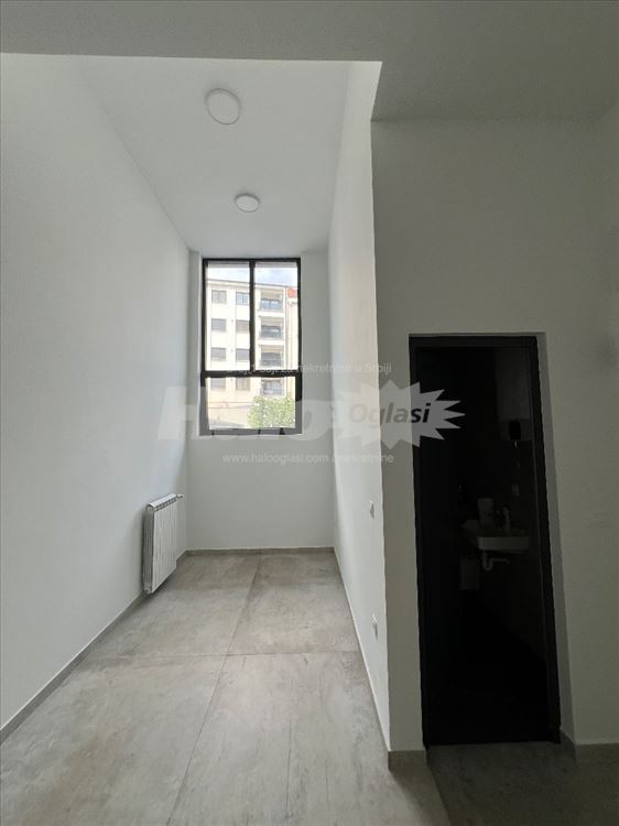 Izdajem lokal - Ravanicka, Beograd (Direktno) — 7