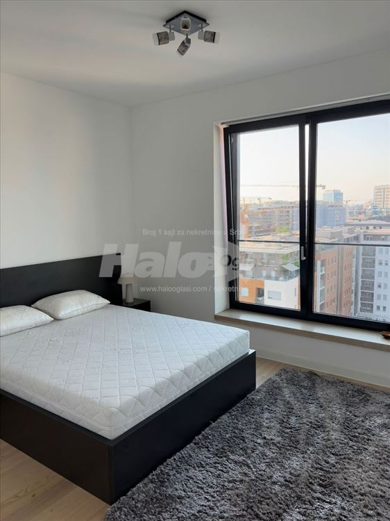 Izdajem luksuzan stan 60m², A Blok, Novi Beograd — 7