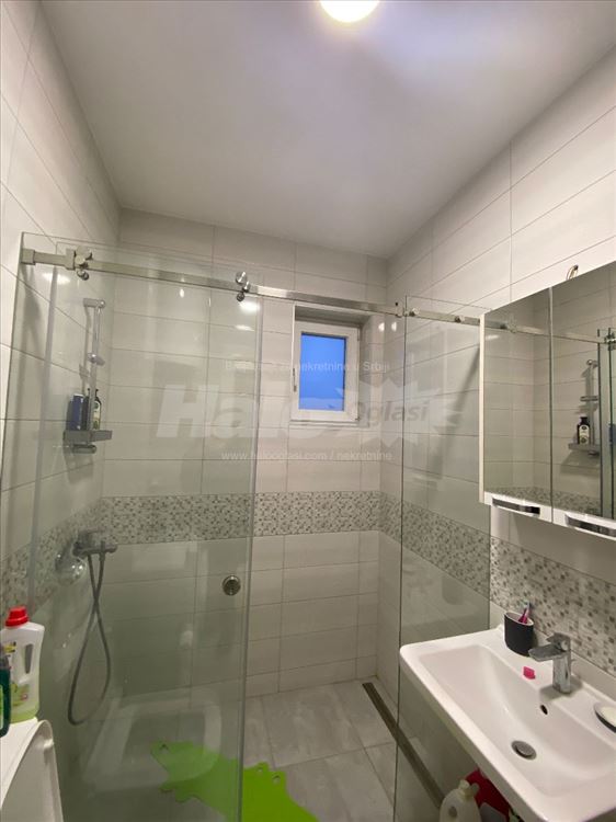 Izdajem luksuzno namesten stan, 50m2 Lekino Brdo — 3