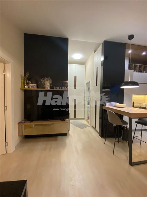 Izdajem luksuzno namesten stan, 50m2 Lekino Brdo — 11