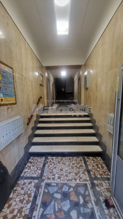 Izdajem LUX dvosoban stan 45m2 Vukov spomenik — 3