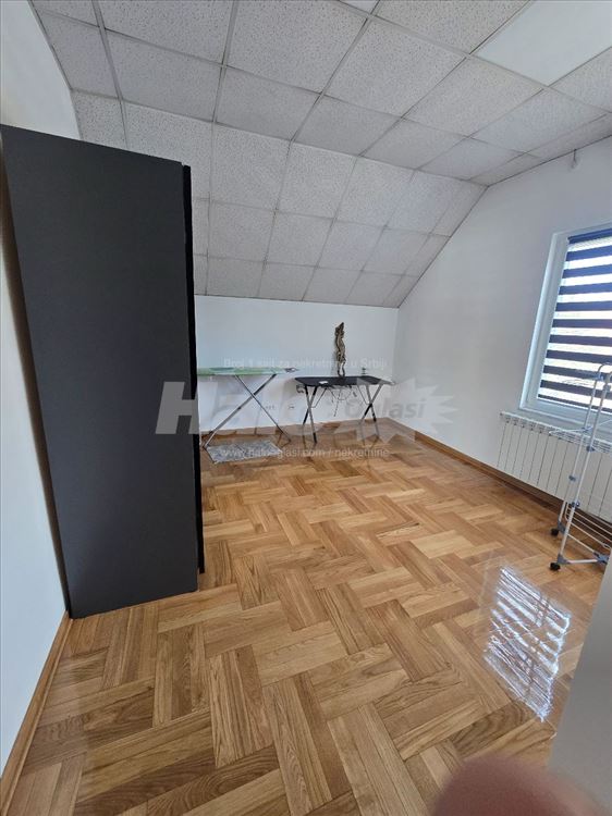 Izdajem lux stan 75 kvm kod Zemunskih kapija — 8